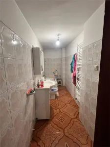 Casa individuala cu panouri solare si centrala pe gaz Parta - foto 16