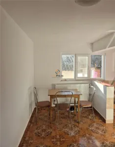 Casa individuala cu panouri solare si centrala pe gaz Parta - foto 8