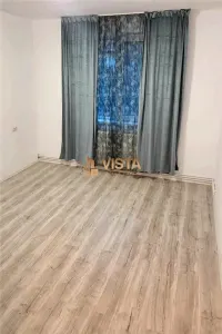 Apartament 2 camere, renovat complet, centrala proprie. Zona Sacele - foto 7