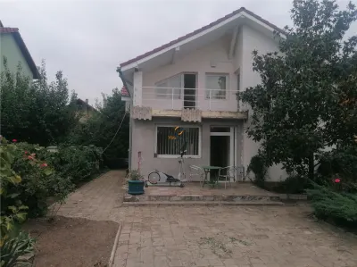 Vila Individuala cu Pisicna 600 MP Teren Calea Girocului - foto 1