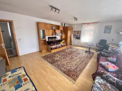 Casa de vanzare in Sibiu - Individuala cu 2 apartamente, cu pivnita, Turnisor, se accepta schimb cu apartament - foto 25