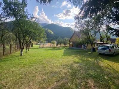 Teren de vanzare in Sibiu - cu Cabana, zona Lotrioara cu vedere panoramica - Sibiu