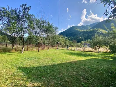 Teren de vanzare in Sibiu - cu Cabana, zona Lotrioara cu vedere panoramica - foto 2