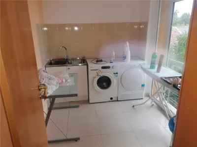 Pensiune Azil Spatiu Comercial Calea Girocului - foto 16
