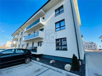 Apartament de vanzare in Sibiu - 3 camere, cu balcon, etaj intermediar - Sibiu