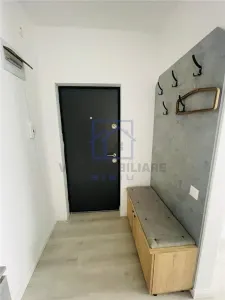 Apartament de vanzare in Sibiu - 3 camere, cu balcon, etaj intermediar - foto 21