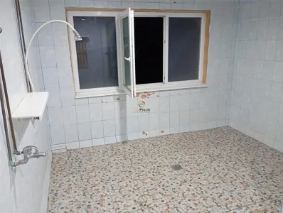 Garsoniera Etaj 2 UMT - foto 6