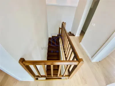 Casa de vanzare in Sibiu - Individuala la cheie, zona Bavaria - foto 11
