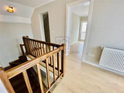 Casa de vanzare in Sibiu - Individuala la cheie, zona Bavaria - foto 10