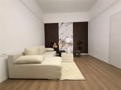 Apartament de inchiriat 3 camere, Tractorul, Brasov - foto 4