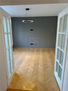 Spatiu de birouri de inchiriat in Sibiu -  ideal pentru cabinete medicale, birouri, etc - foto 4