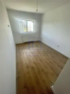 Apartament de vanzare in Sibiu - 4 camere, finisat la cheie, cu balcon, Dna Stanca - foto 4