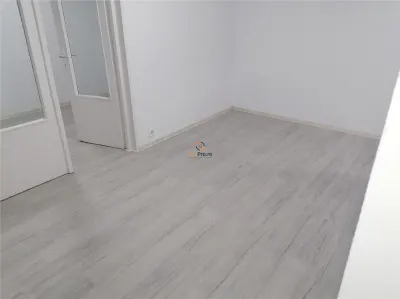 Renovat Etaj 1 Noul Mall - foto 7