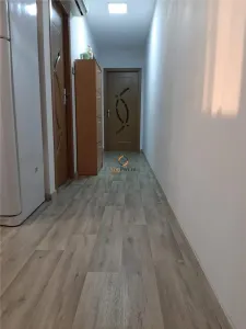 Decomandat cu centrala /2 camere/Zona Dambovita/Mansarda - foto 4