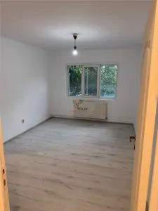 Apartament recent renovat cu centrala proprie parter zona Sagului - foto 11