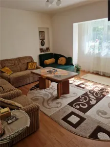 Decomandat Parter Inalt Zona Lipovei - Timisoara