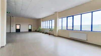 Spatii de birouri, 1500 mp, inchiriere lunga durata, Vaslui - foto 3