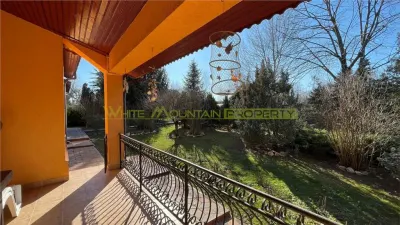 2 vile de vanzare, 14 camere, piscina exterioara, Corbeanca - foto 9