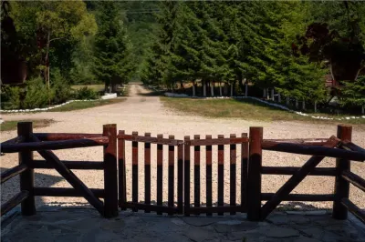 Complex turistic 18 camere, piscina si iaz, de vanzare, Rasnov - Glajarie, jud Brasov, negociabil - foto 11