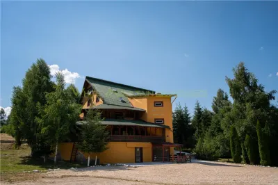 Complex turistic 18 camere, piscina si iaz, de vanzare, Rasnov - Glajarie, jud Brasov, negociabil - foto 14
