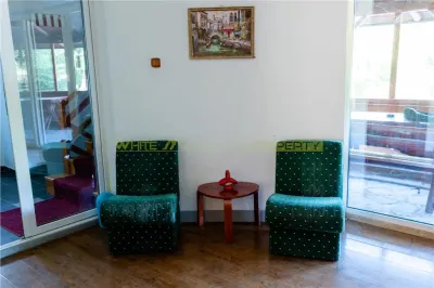 Complex turistic 18 camere, piscina si iaz, de vanzare, Rasnov - Glajarie, jud Brasov, negociabil - foto 24
