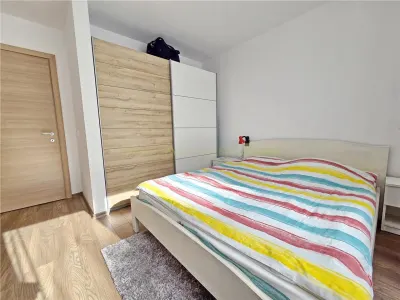 Apartament doua camere si boxa de vanzare in Top City Tractorul - foto 22