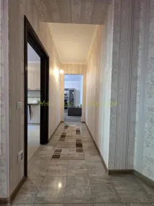 Apartament central cu acces la gradina si 2 locuri parcare - foto 7