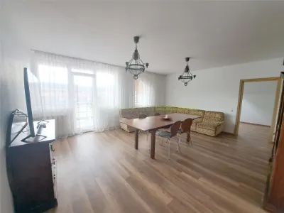 Cluj, Floresti apartament 4 camere, negociabil - foto 1