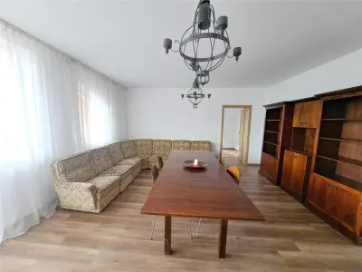 Cluj, Floresti apartament 4 camere, negociabil - foto 2