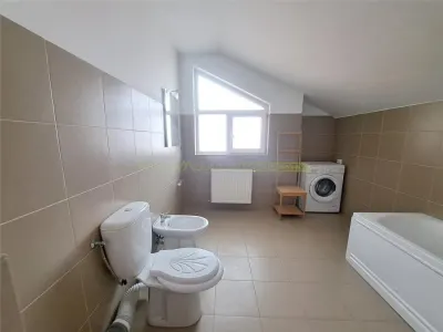 Cluj, Floresti apartament 4 camere, negociabil - foto 14