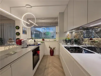 Apartament premium cu amenajare designer de inchiriat in Green Valley Noua - foto 3