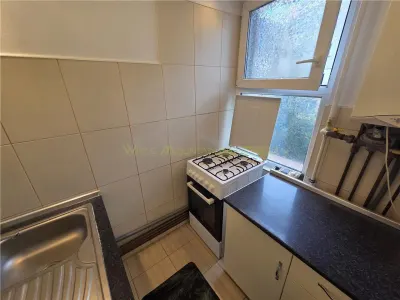 Apartament 2 camere Uzina 2 - foto 8
