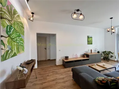 Apartament 2 camere luminos, chic | Judetean | Calea Bucuresti - foto 2
