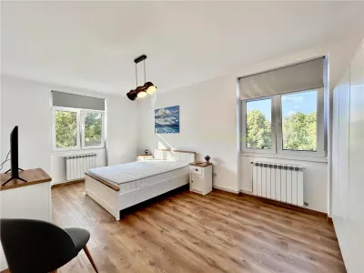 Apartament 2 camere luminos, chic | Judetean | Calea Bucuresti - foto 17