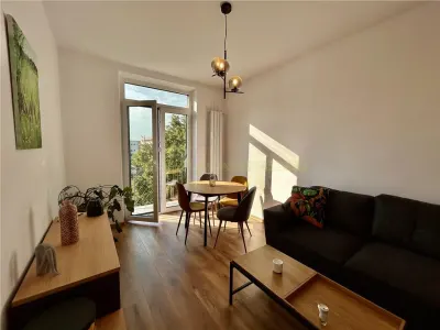 Apartament 2 camere luminos, chic | Judetean | Calea Bucuresti - foto 3