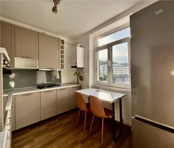 Apartament 2 camere luminos, chic | Judetean | Calea Bucuresti - foto 8