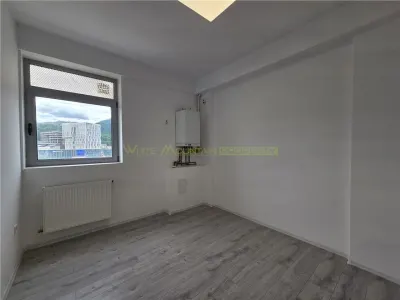 Apartament 4 camere Centrul Civic pretabil co-working hub - foto 11