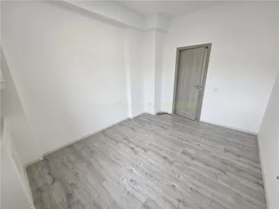 Apartament 4 camere Centrul Civic pretabil co-working hub - foto 14