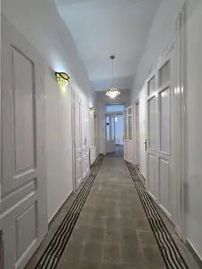 Birou superb renovat in Centrul Istoric Brasov - foto 9