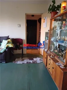 Vanzare 2camere 37mp,etaj 4 din 4 Rahova-Sos Salaj - foto 7