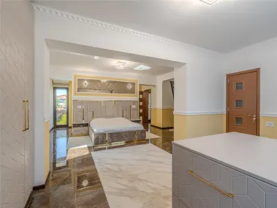 PIPERA - EROU IANCU NICOLAE,VILA ,9 CAMERE,504 MP MP,TEREN 800 MP,PISCINA - foto 15