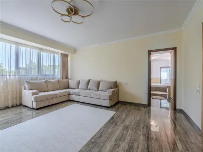 PIPERA - EROU IANCU NICOLAE,VILA ,9 CAMERE,504 MP MP,TEREN 800 MP,PISCINA - foto 17