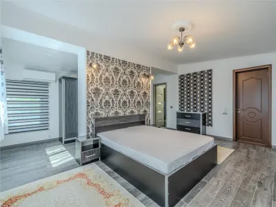 PIPERA - EROU IANCU NICOLAE,VILA ,9 CAMERE,504 MP MP,TEREN 800 MP,PISCINA - foto 19