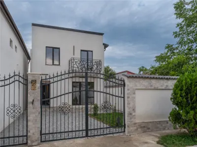 VILA  VOLUNTARI,4 CAMERE,3 BAI,154 MP,TEREN 193 MP - foto 2
