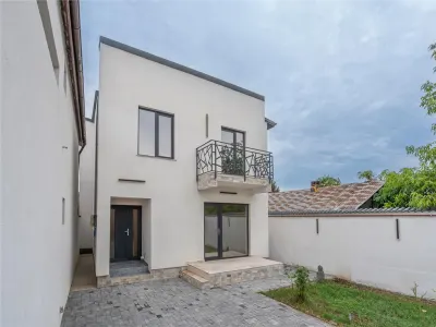 VILA  VOLUNTARI,4 CAMERE,3 BAI,154 MP,TEREN 193 MP - foto 4