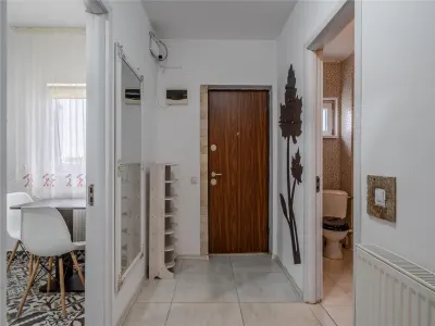 CORNETU,SALCAMILOR,VILA ,4 CAMERE,102 MP,MOBILATA,LANGA PADURE - foto 9