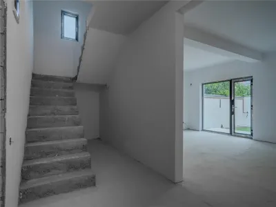 VILA  VOLUNTARI,4 CAMERE,3 BAI,154 MP,TEREN 193 MP - foto 15