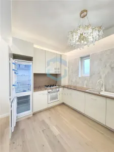 Penthouse 90 mp, terase 30 mp, nou, ultrafinisat - foto 24
