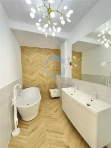Penthouse 90 mp, terase 30 mp, nou, ultrafinisat - foto 6