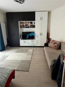 Apartament 1 camera + parcare, str. Prof Ioan Rus - Floresti